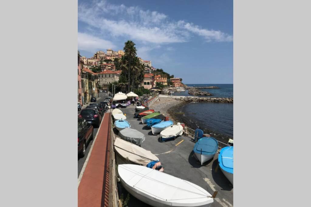 Appartamento Sul Mare Alla Foce 因佩里亚 外观 照片