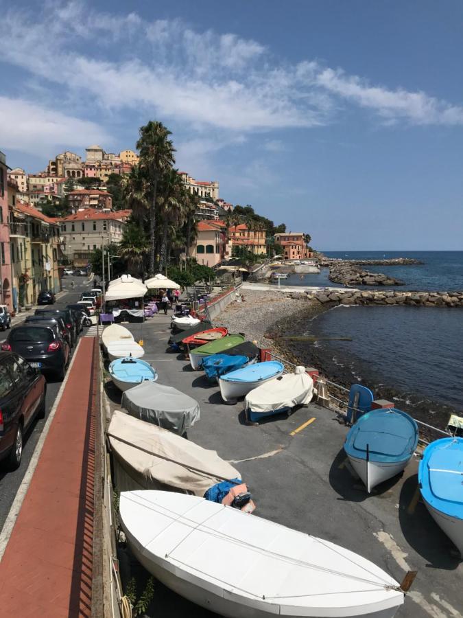 Appartamento Sul Mare Alla Foce 因佩里亚 外观 照片